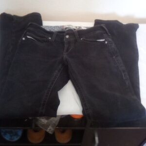Ariat jeans size 28L